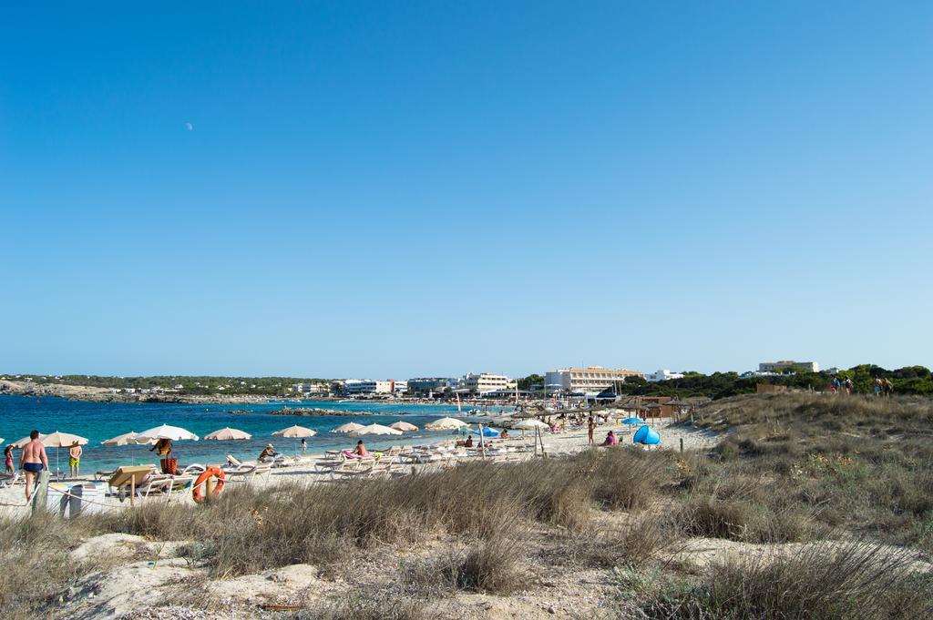 Hotel Roca Bella Es Pujols Kültér fotó