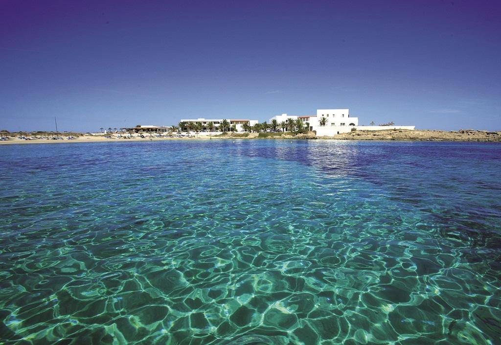 Hotel Roca Bella Es Pujols Kültér fotó